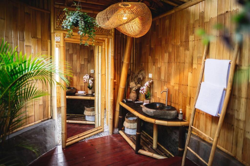 The Nude House Villa Selat Kültér fotó